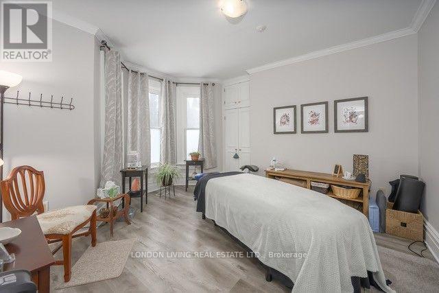 5 EDWARD STREET - 37