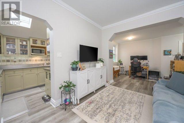5 EDWARD STREET - 41