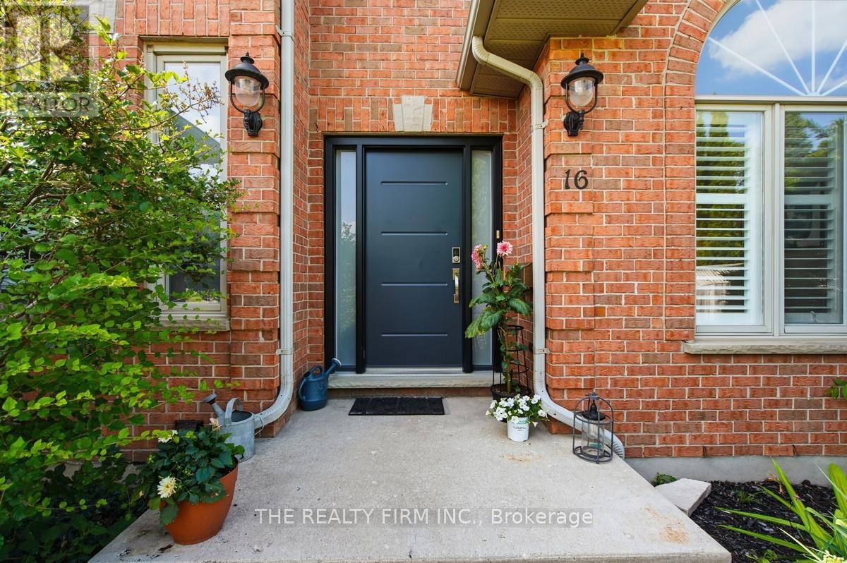 16 FITZWILLIAM BOULEVARD - 3