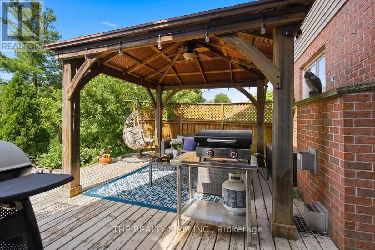 16 FITZWILLIAM BOULEVARD - 37