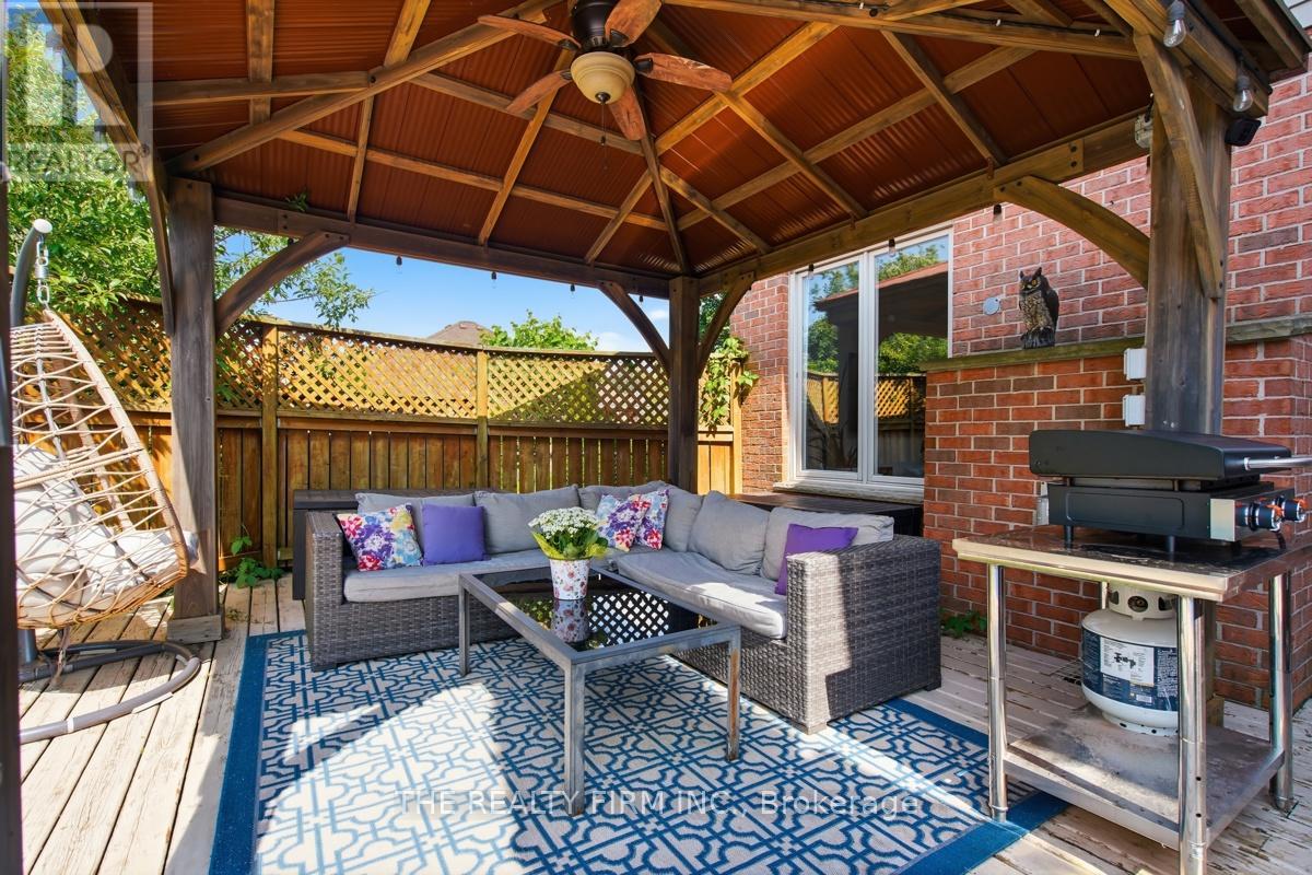 16 FITZWILLIAM BOULEVARD - 38