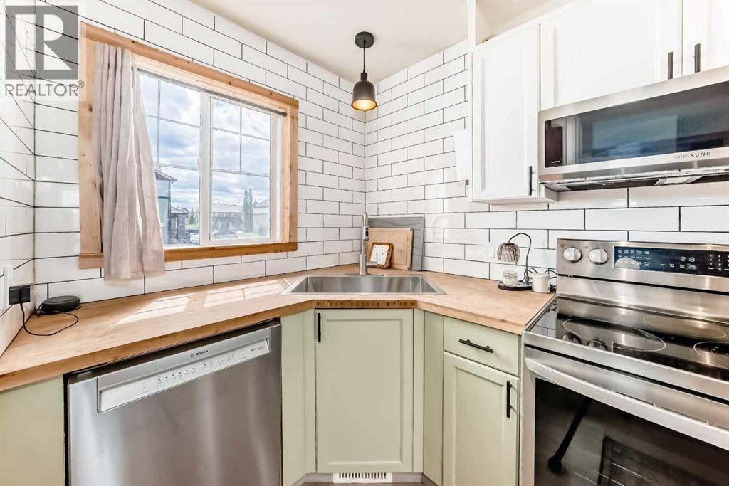 #507 140 Sagewood Boulevard SW - 11