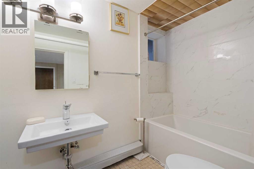 342 Superior Avenue SW - 37