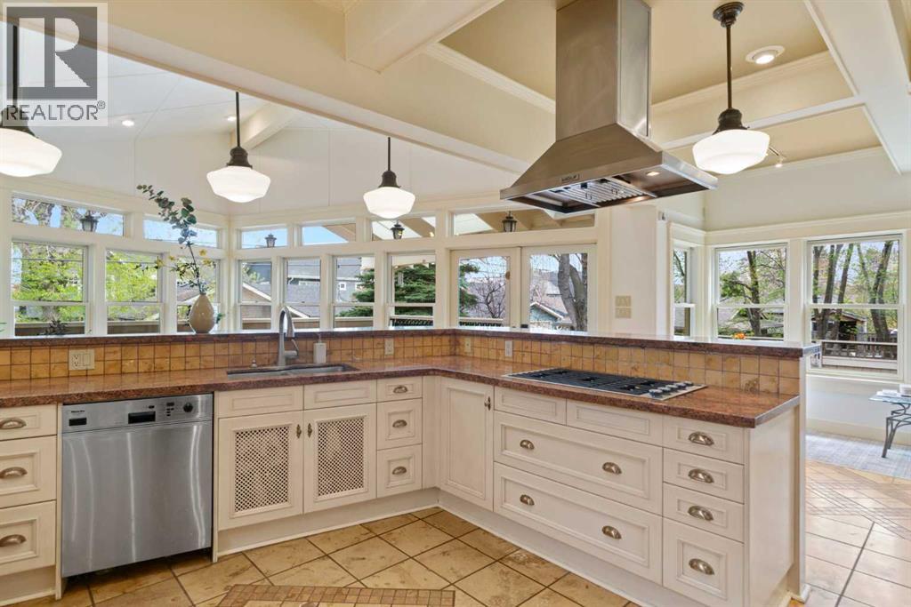 342 Superior Avenue SW - 14