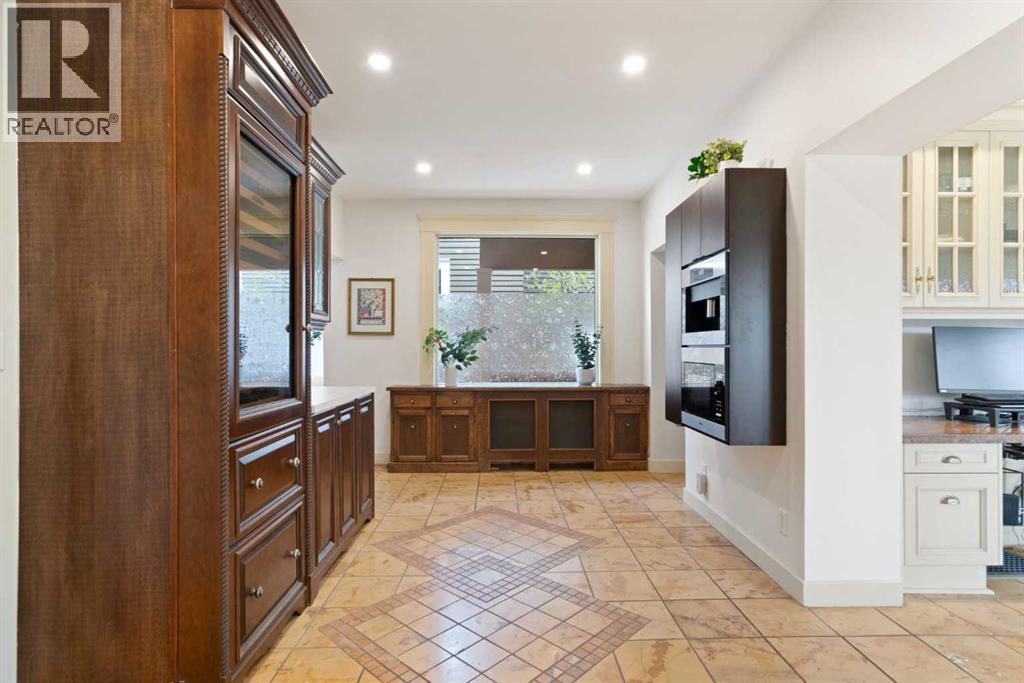 342 Superior Avenue SW - 8