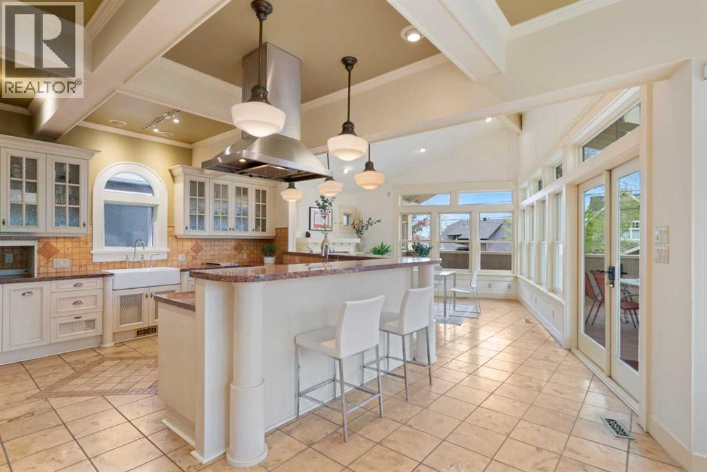 342 Superior Avenue SW - 10