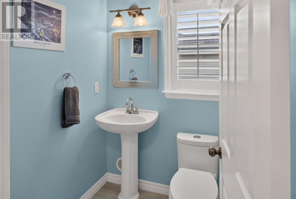 317 Stavanger Drive - 4