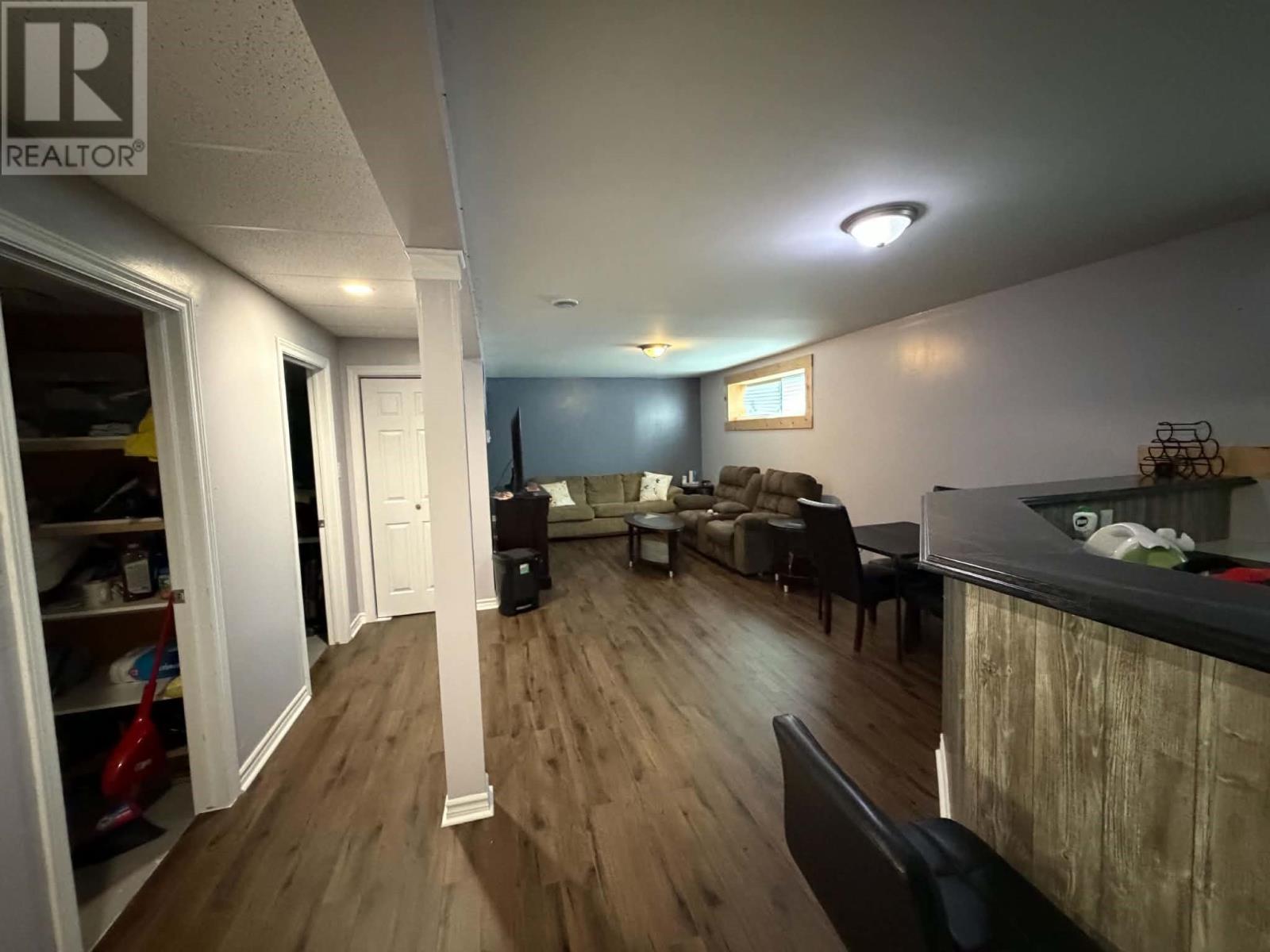 19 White Crescent - 18