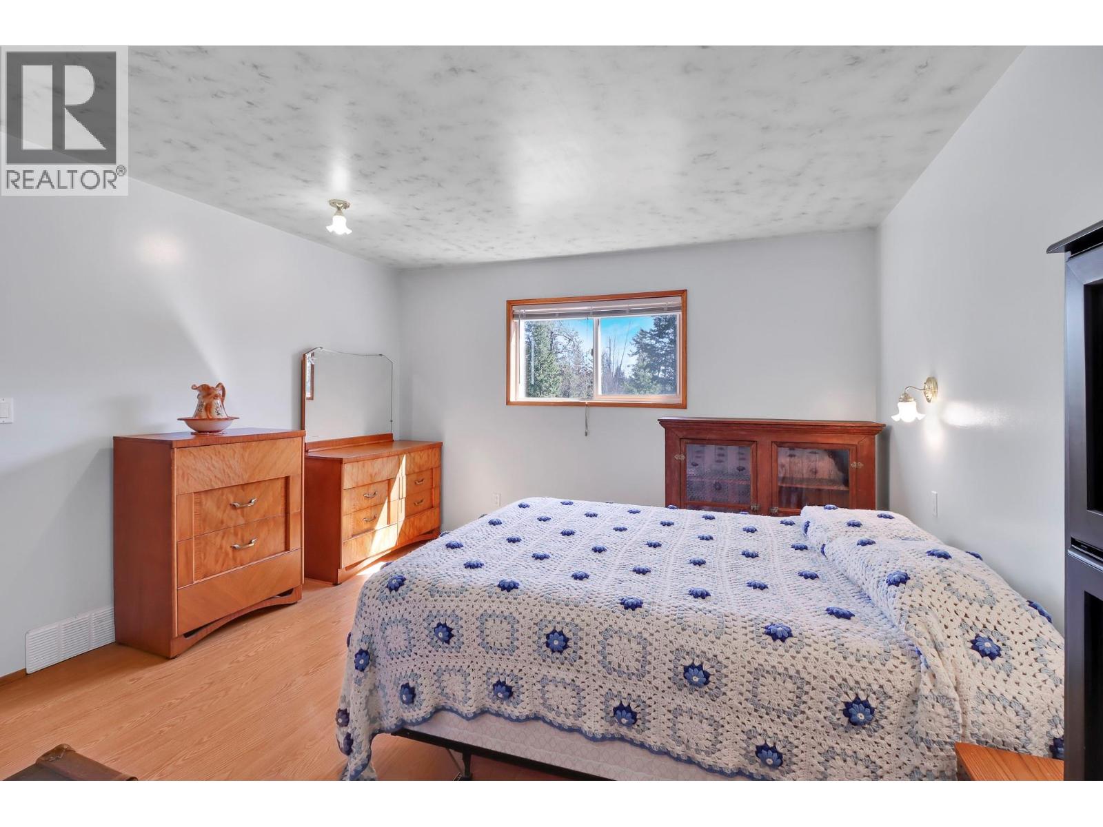 2873 SIMPSON Road - 24
