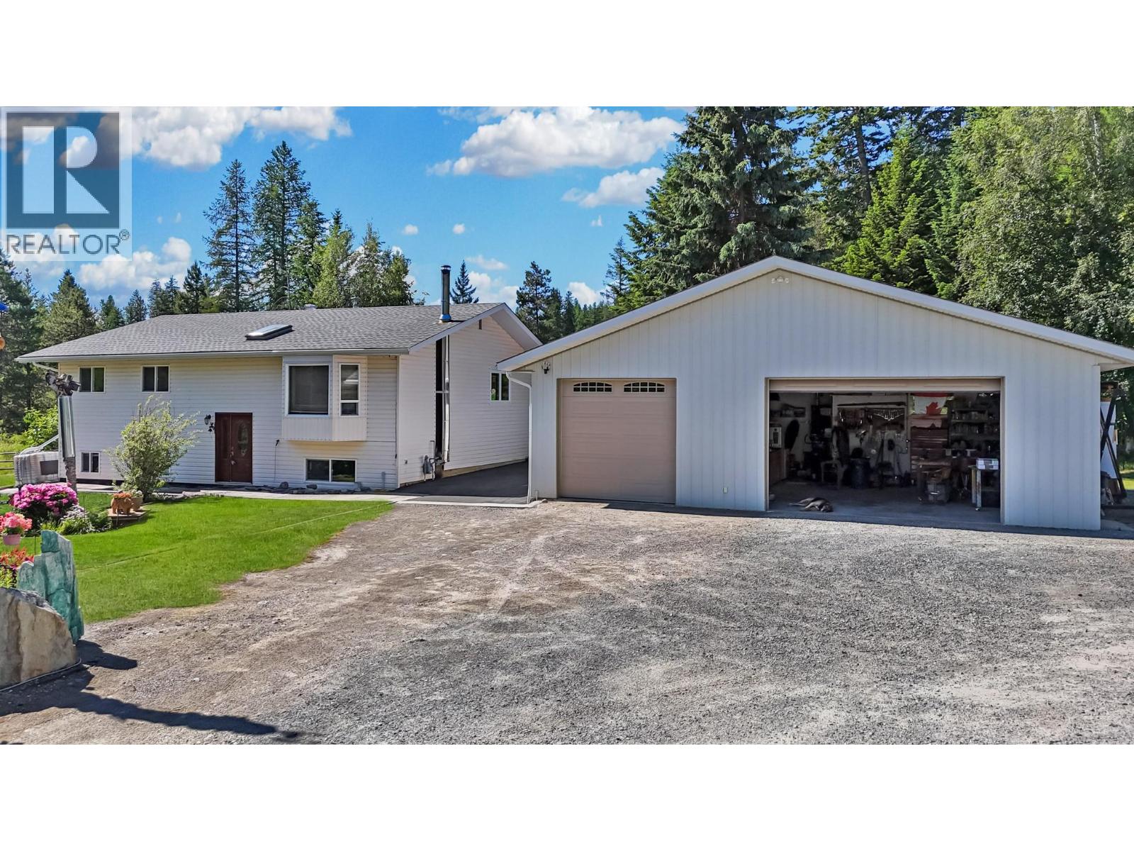 2873 SIMPSON Road - 2