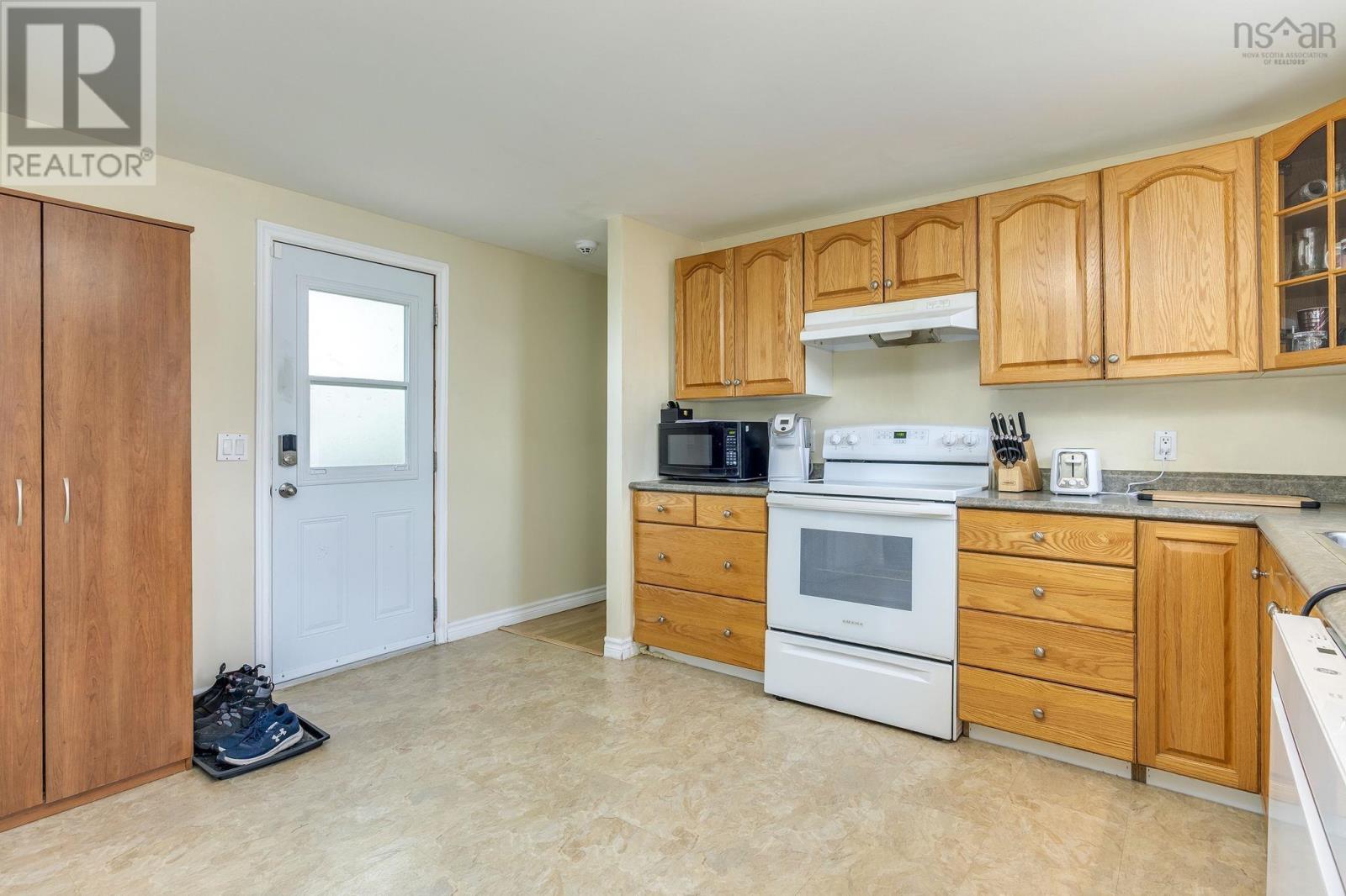 121 Milo Terrace Terrace - 12