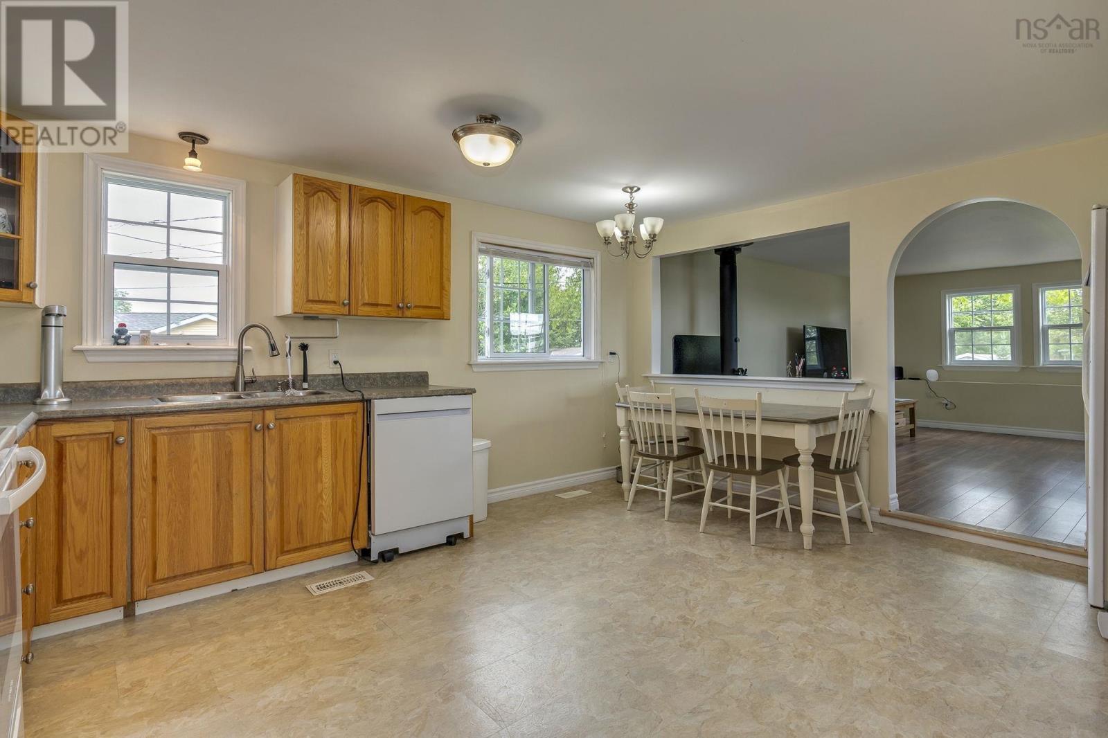 121 Milo Terrace Terrace - 13