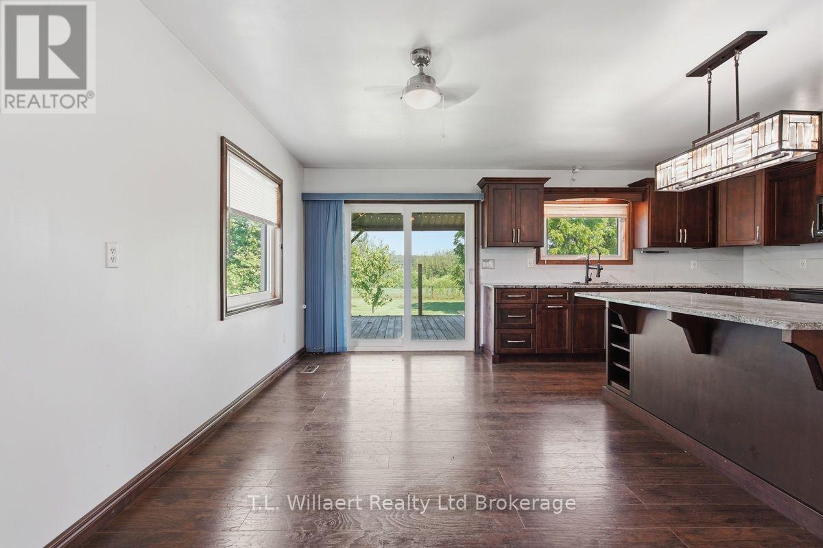 25130 ARGYLE LINE - 15