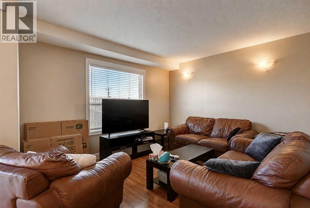 9026 131 Avenue - 4