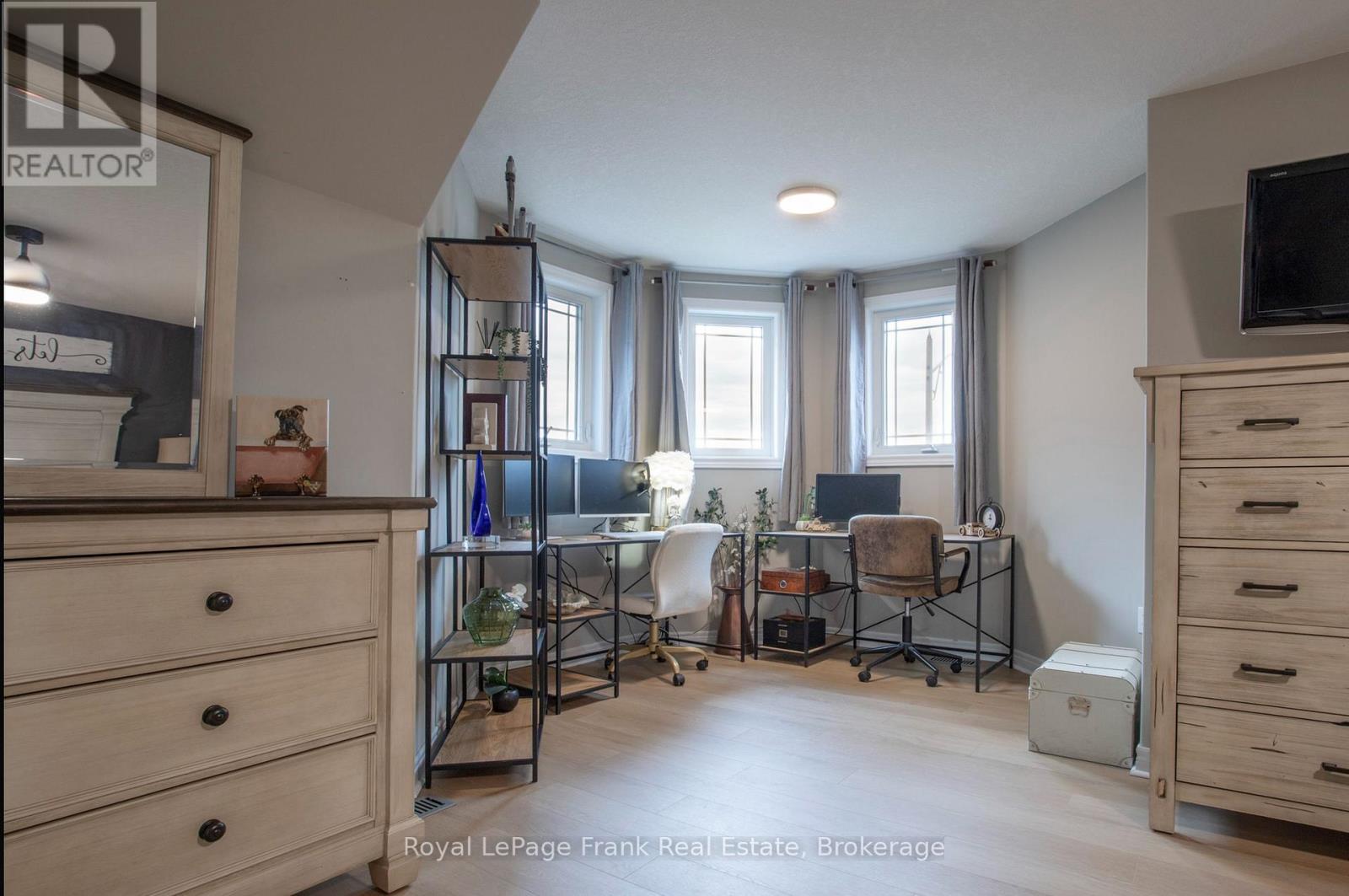 80 MIKE HART DRIVE - 23