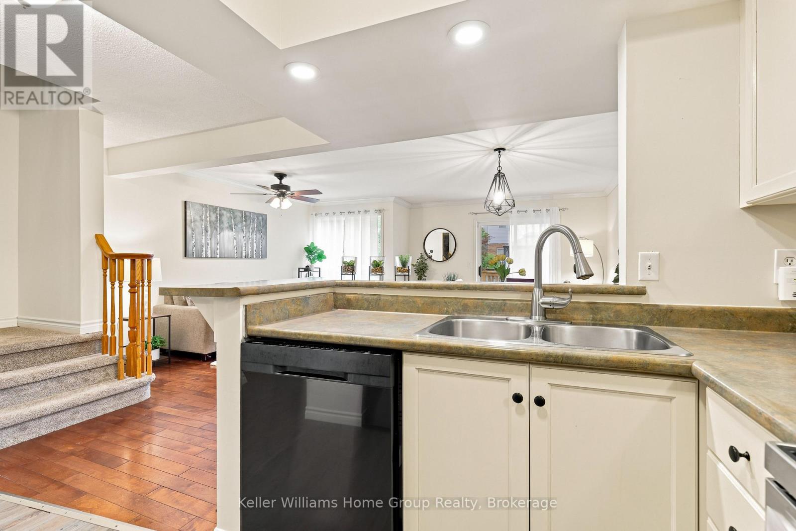 20 WERSTINE TERRACE - 10