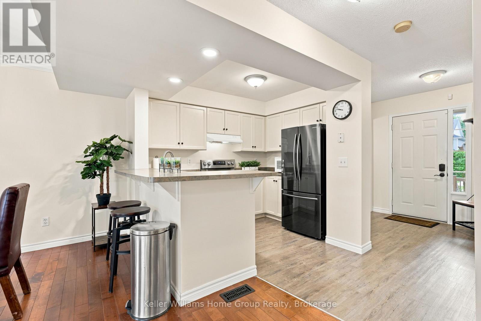 20 WERSTINE TERRACE - 11