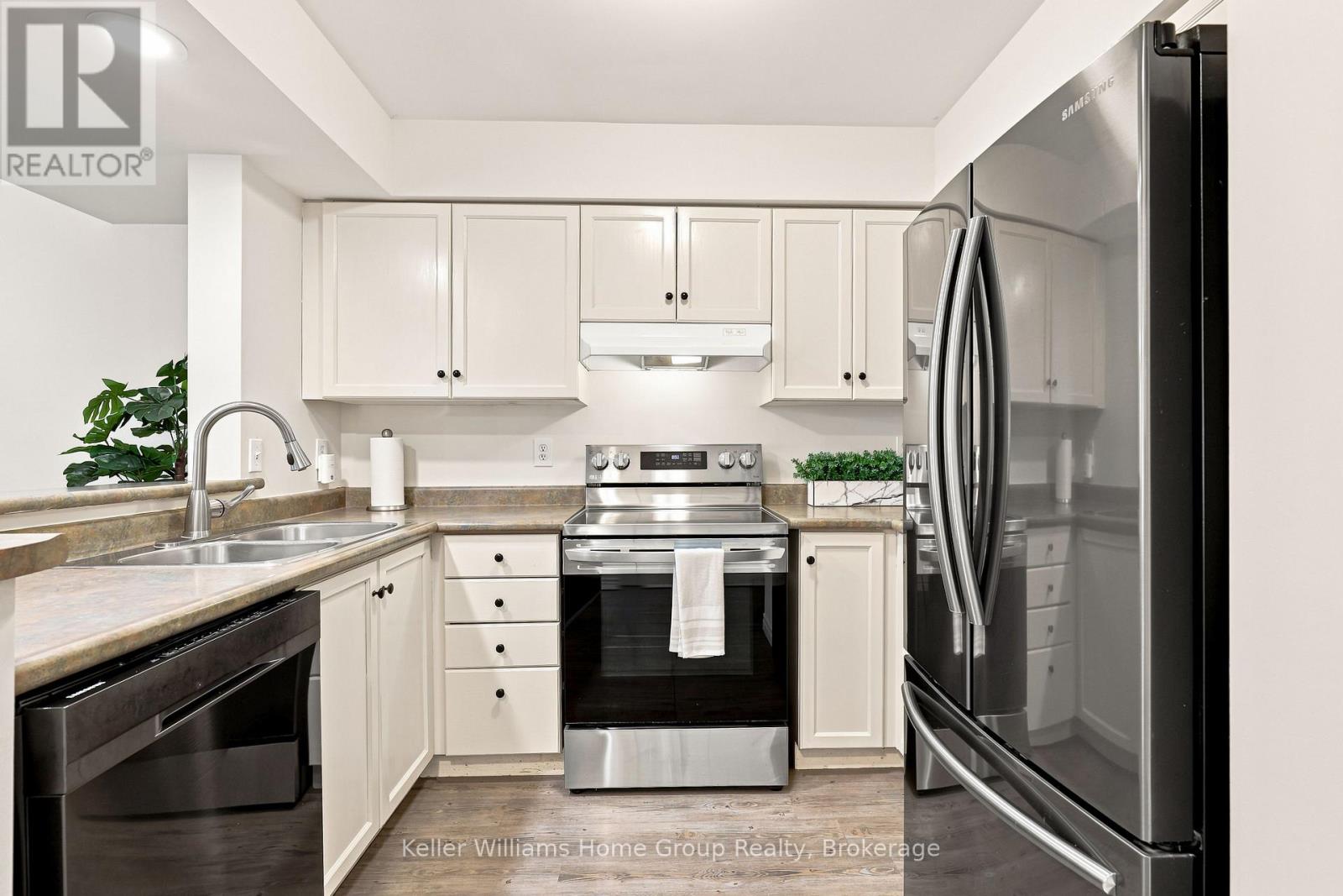 20 WERSTINE TERRACE - 8