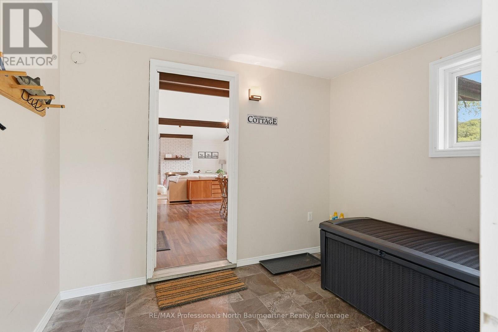 1021 COLONIZATION TRAIL - 4