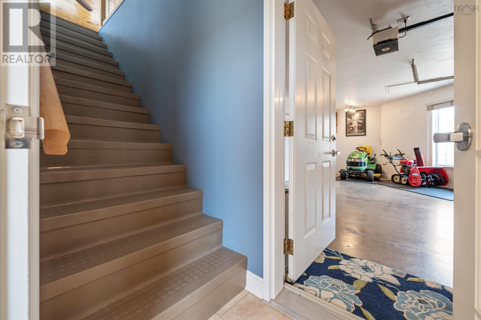 51 Chapman Lane - 36