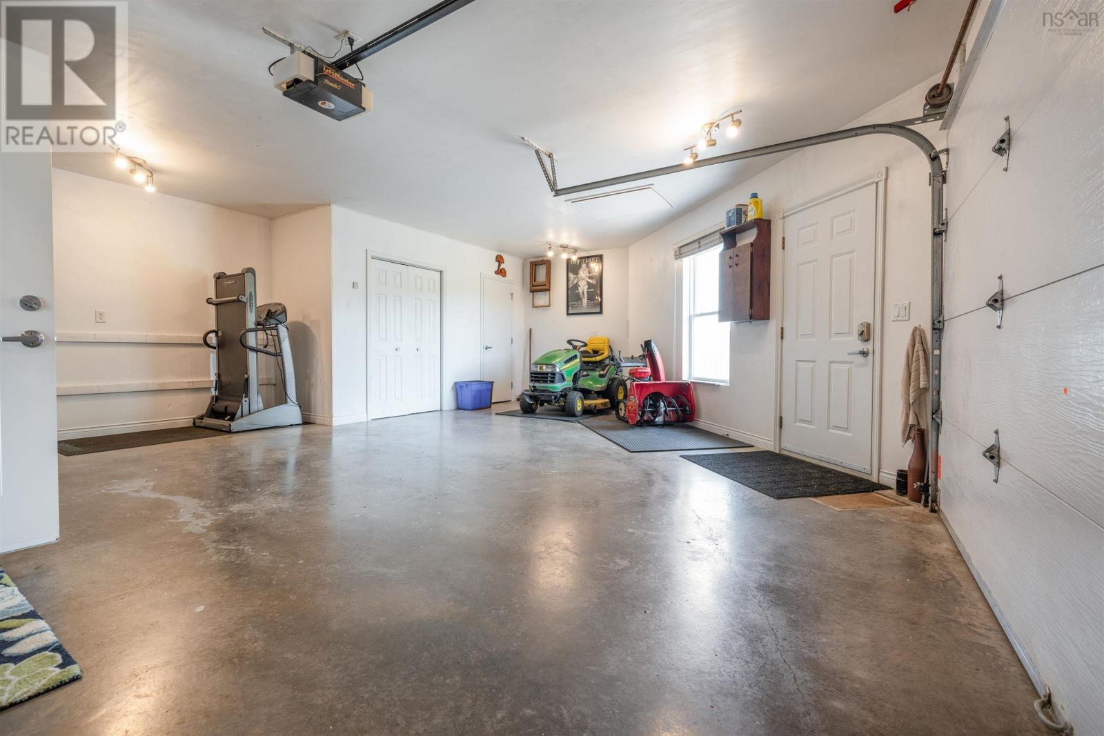 51 Chapman Lane - 37
