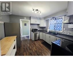 23 Banting Avenue thumbnail 5