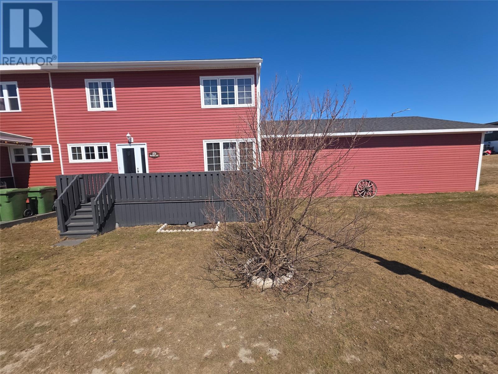 23 Banting Avenue - 1