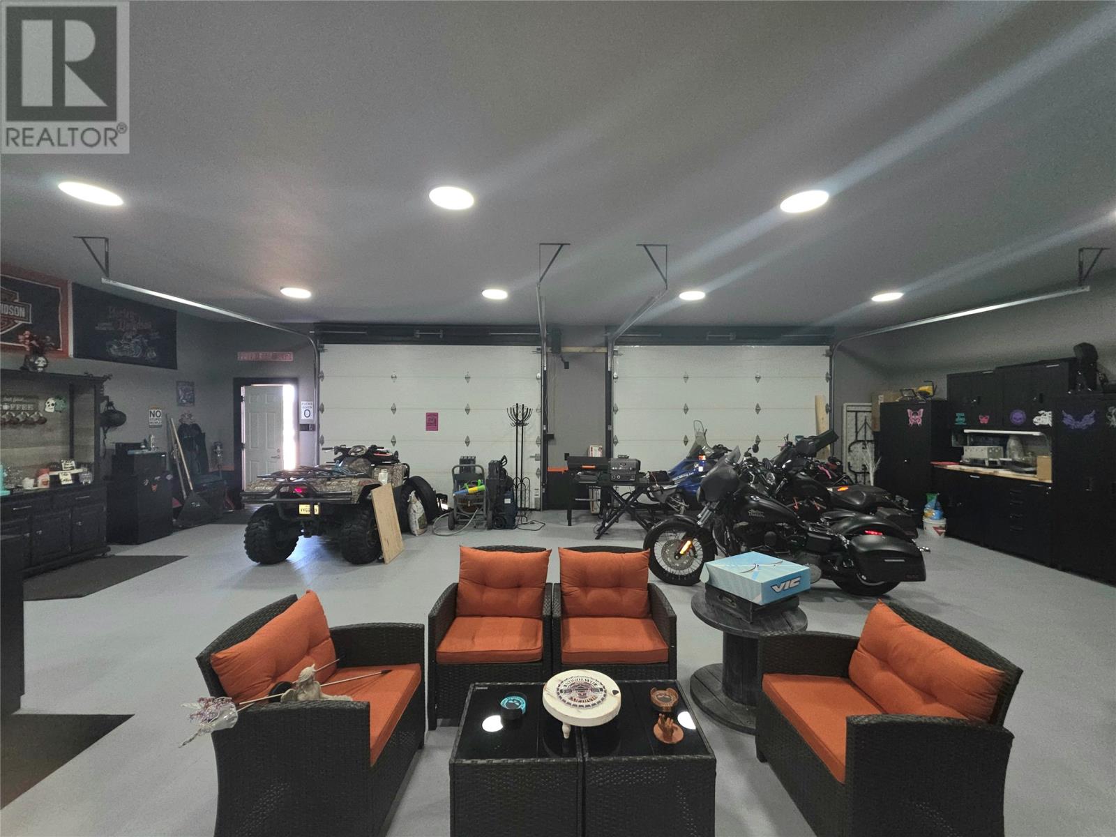 23 Banting Avenue - 20
