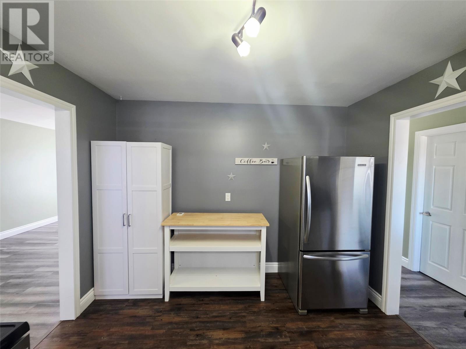 23 Banting Avenue - 6