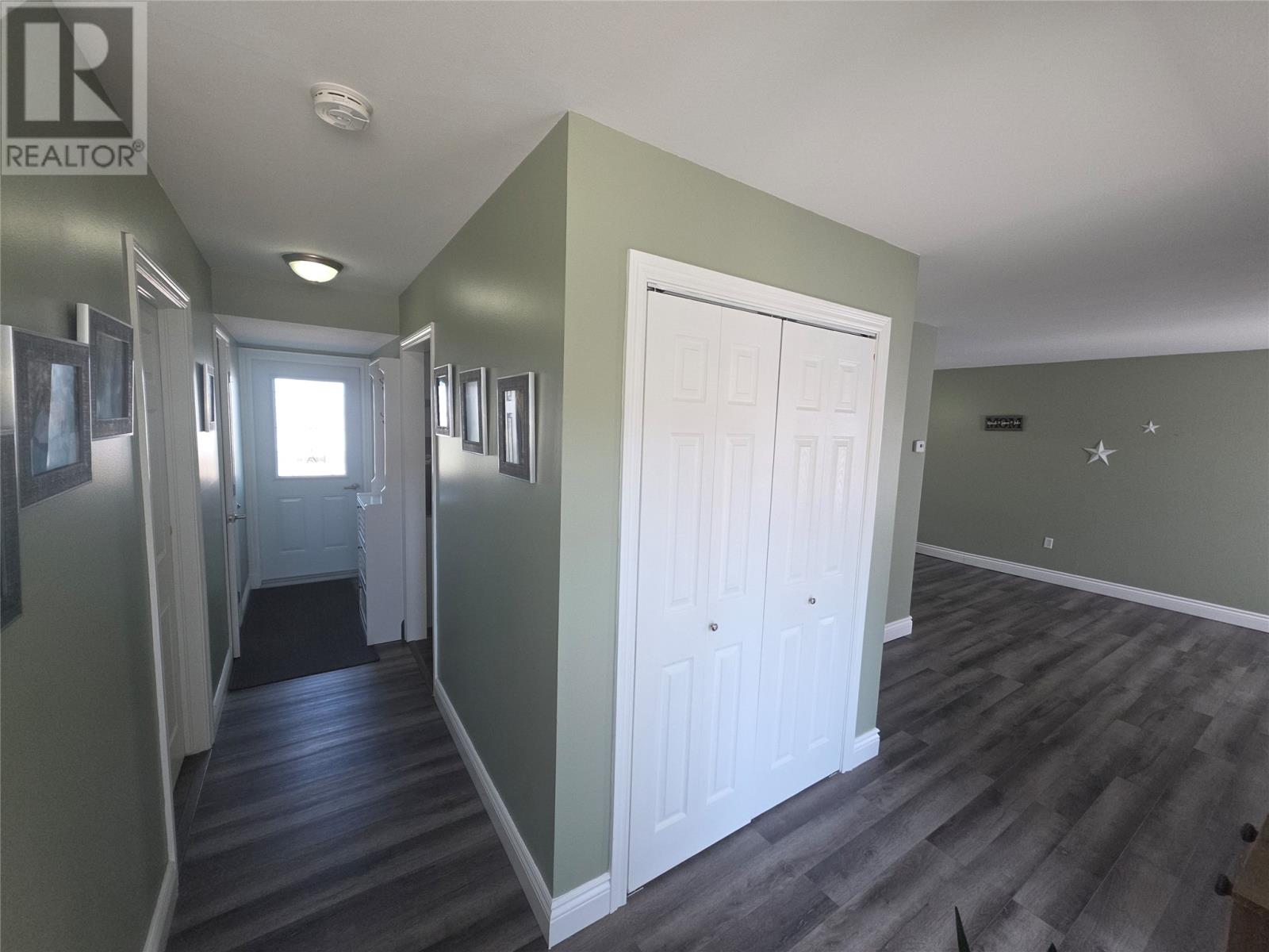 23 Banting Avenue - 7