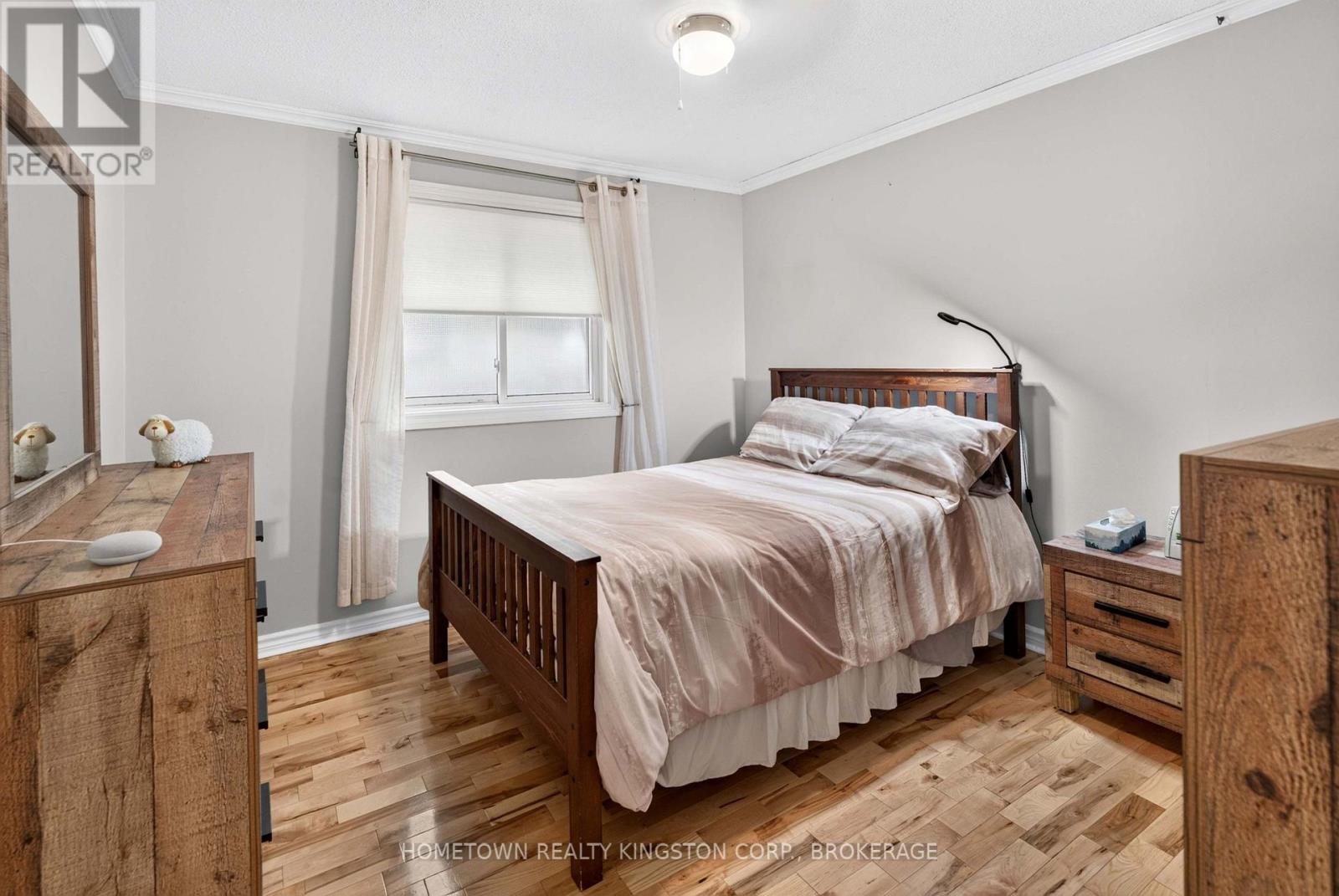 60 GUTHRIE DRIVE - 15