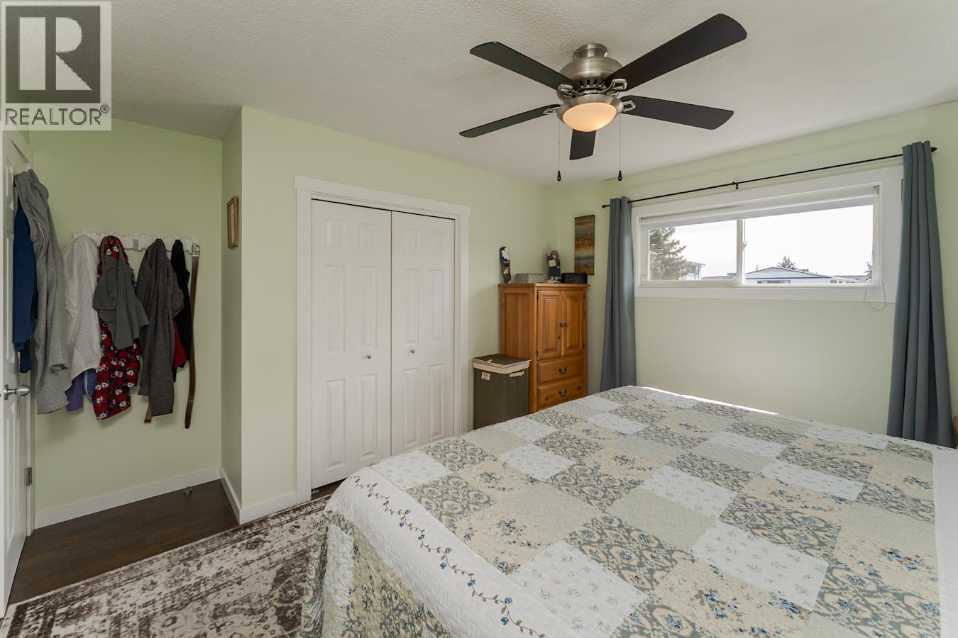 901 VEDDER CRESCENT - 16