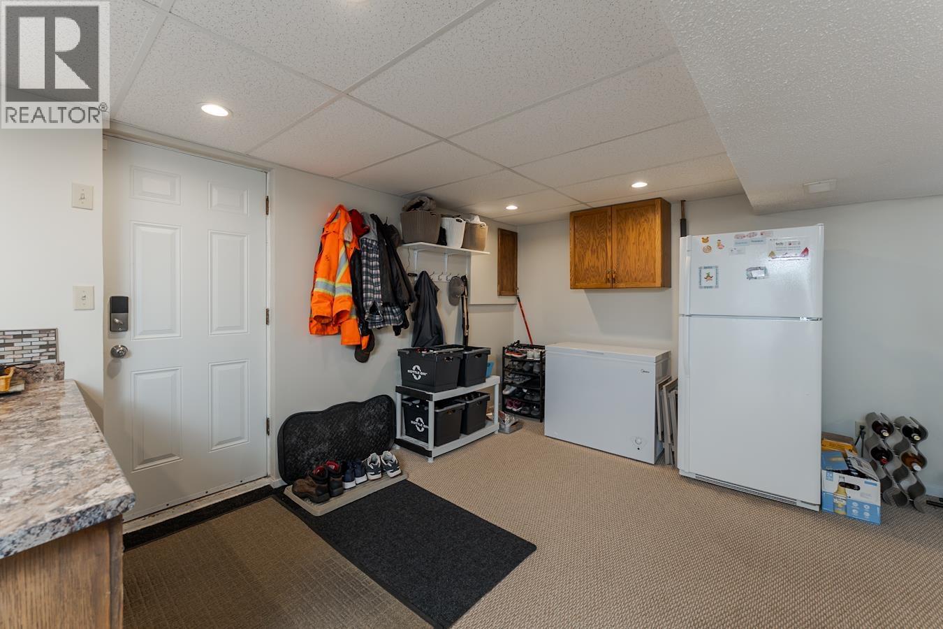 901 VEDDER CRESCENT - 25