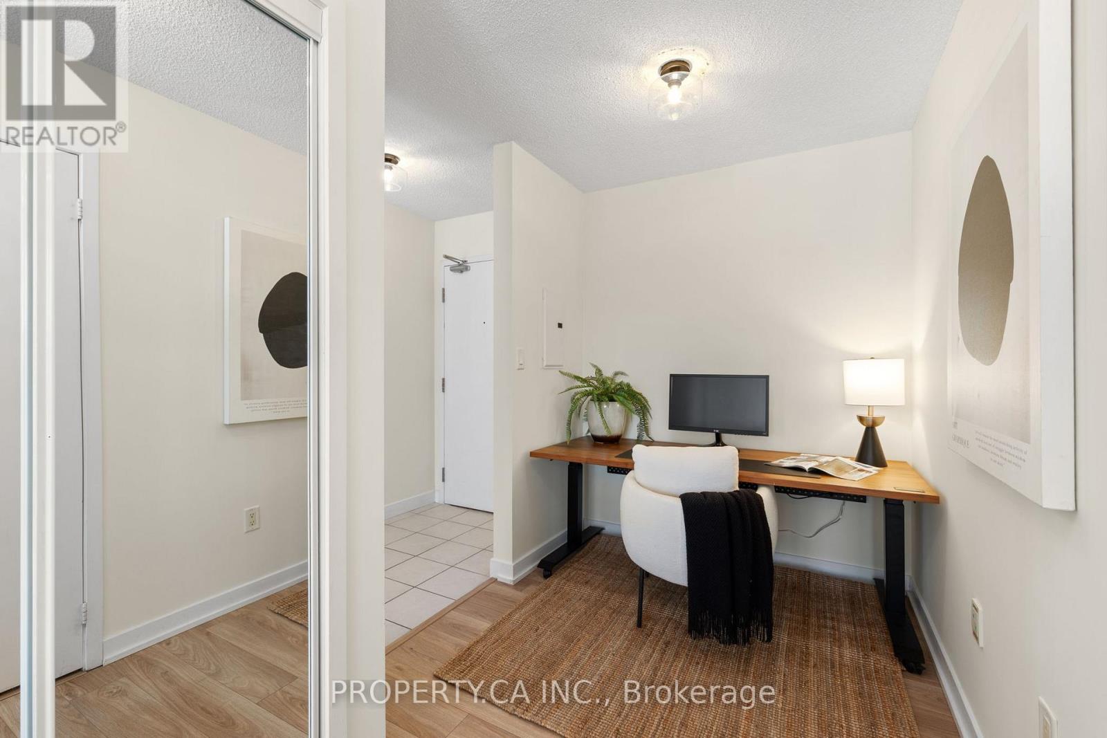 #503 11 BRUNEL COURT - 12