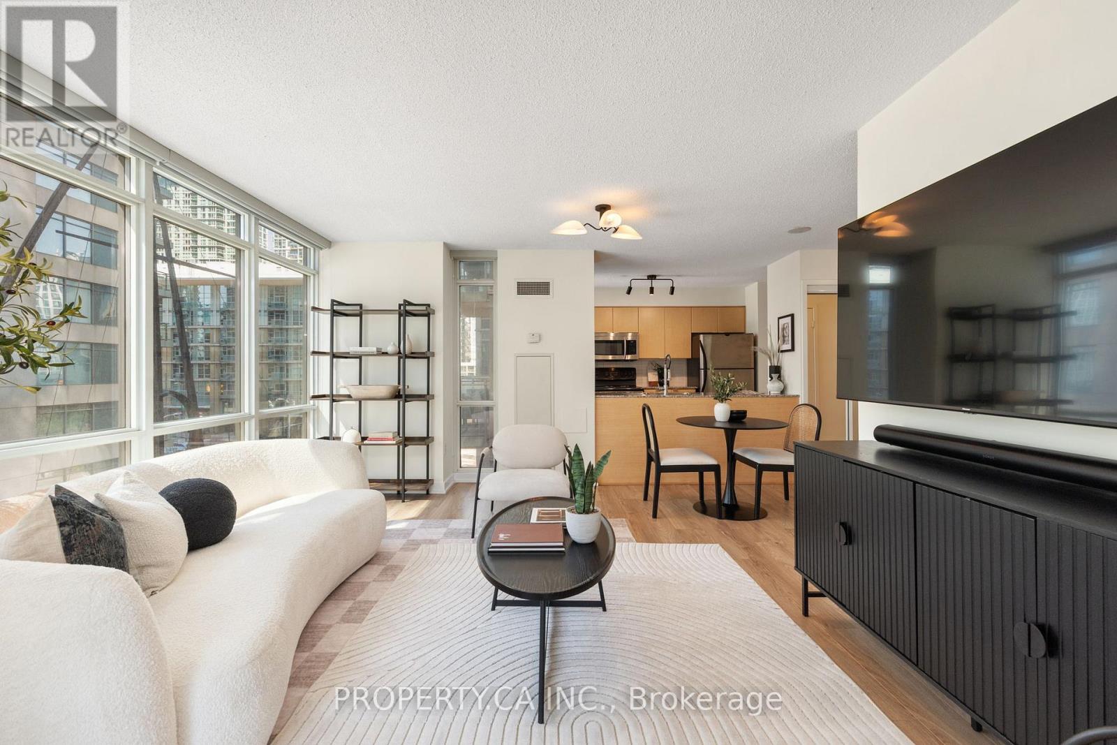 #503 11 BRUNEL COURT - 13