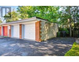 Lower - 19 Charlemagne Drive, Toronto, ON M2N4H7 Photo 9