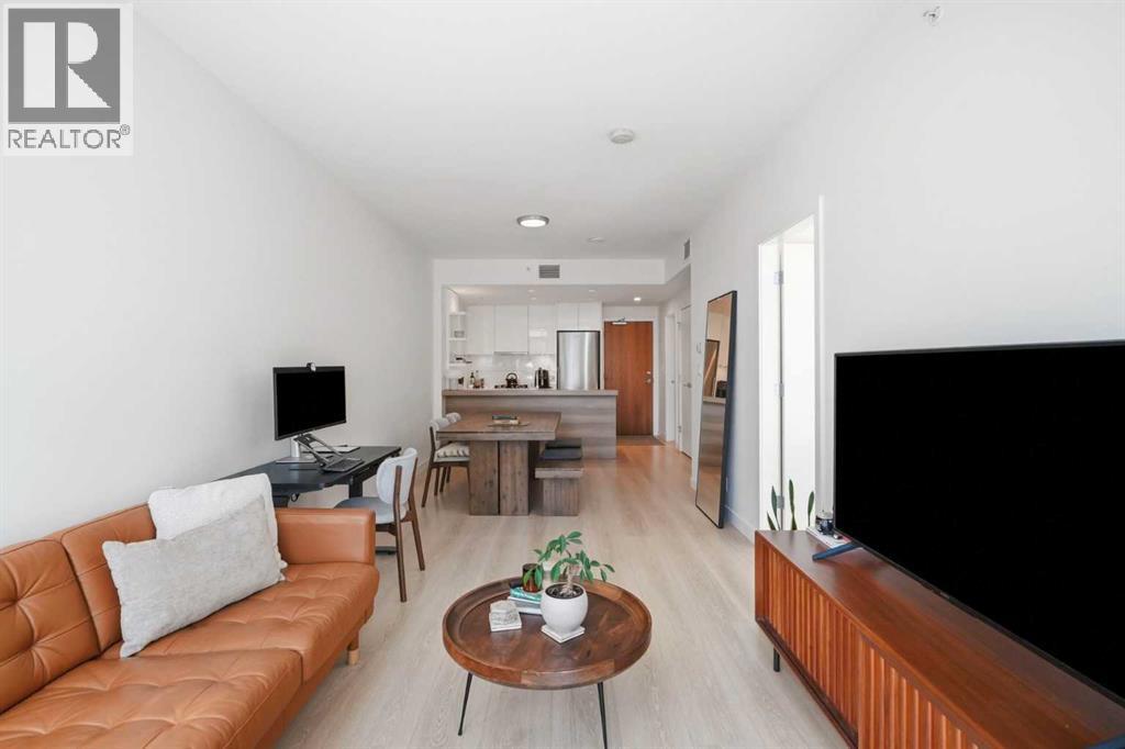 #303 138 waterfront Court SW - 13