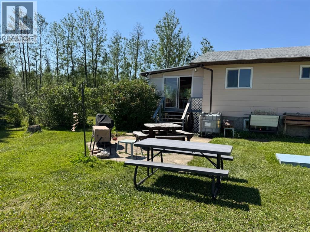 38, 85060 Township Road 722 - 34