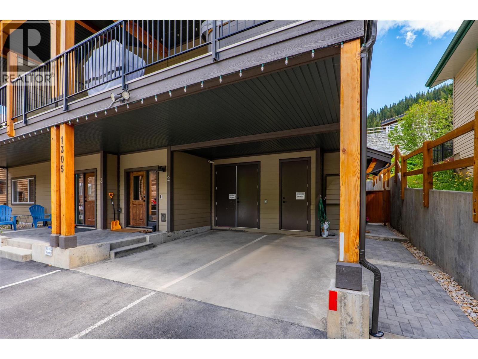 #1 1305 Burfield Drive - 22
