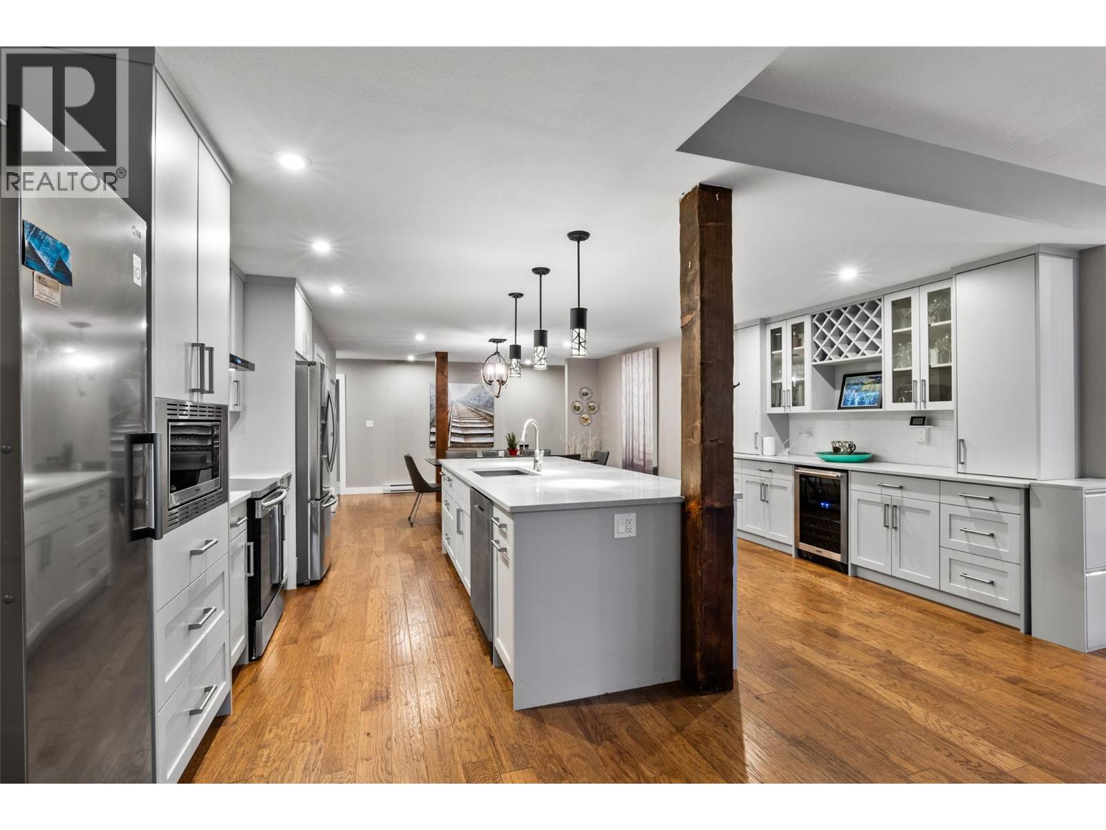 #1 1305 Burfield Drive - 8