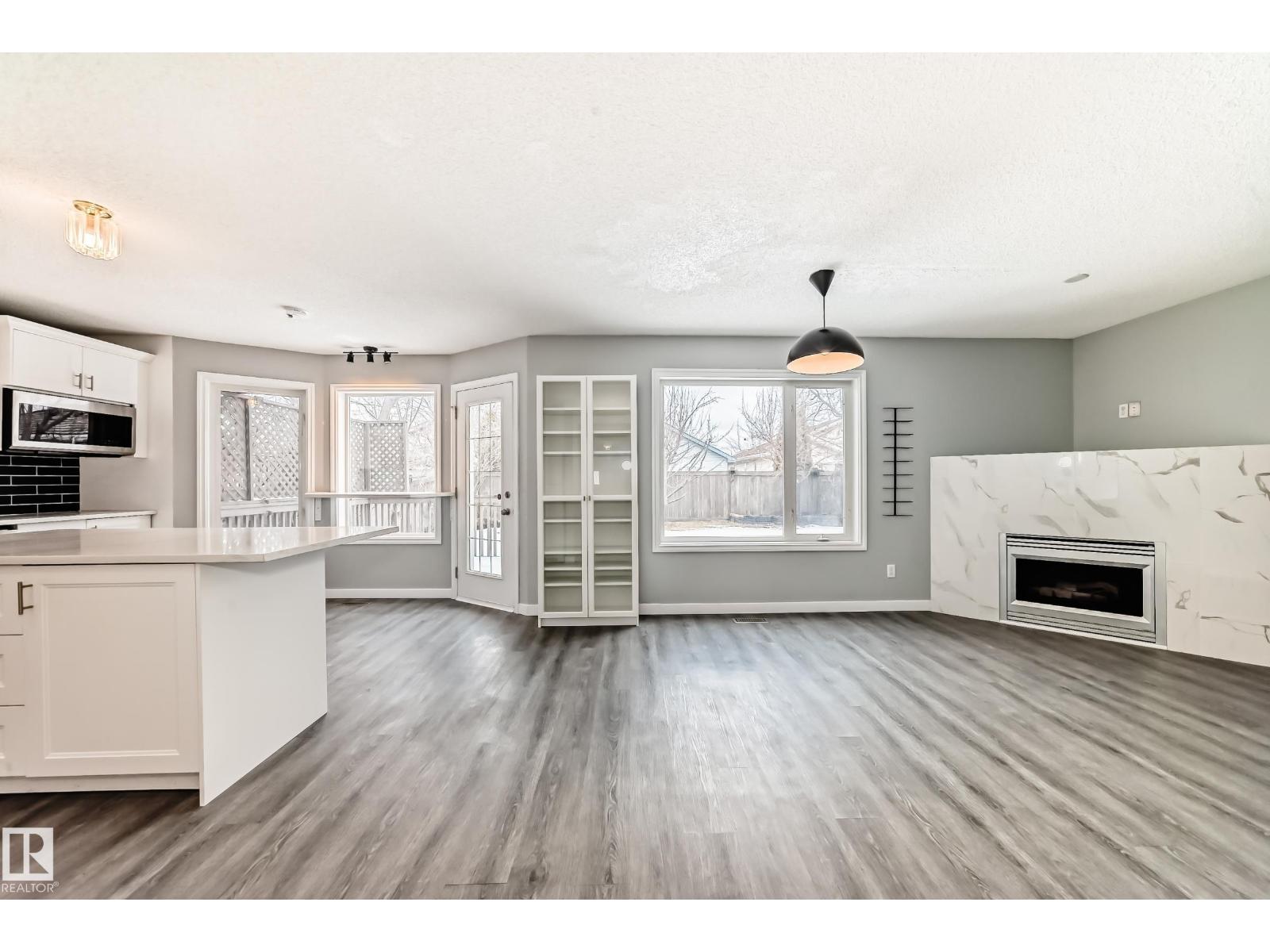 784 BLACKBURN PL SW - 17