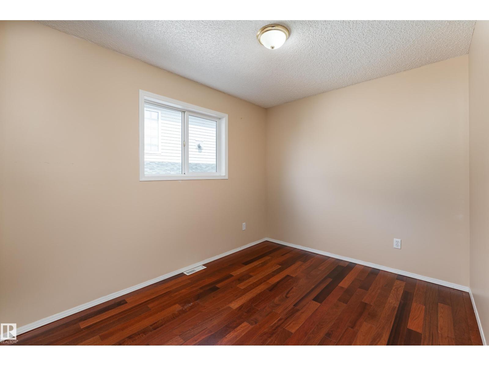 14120 129 ST NW - 28