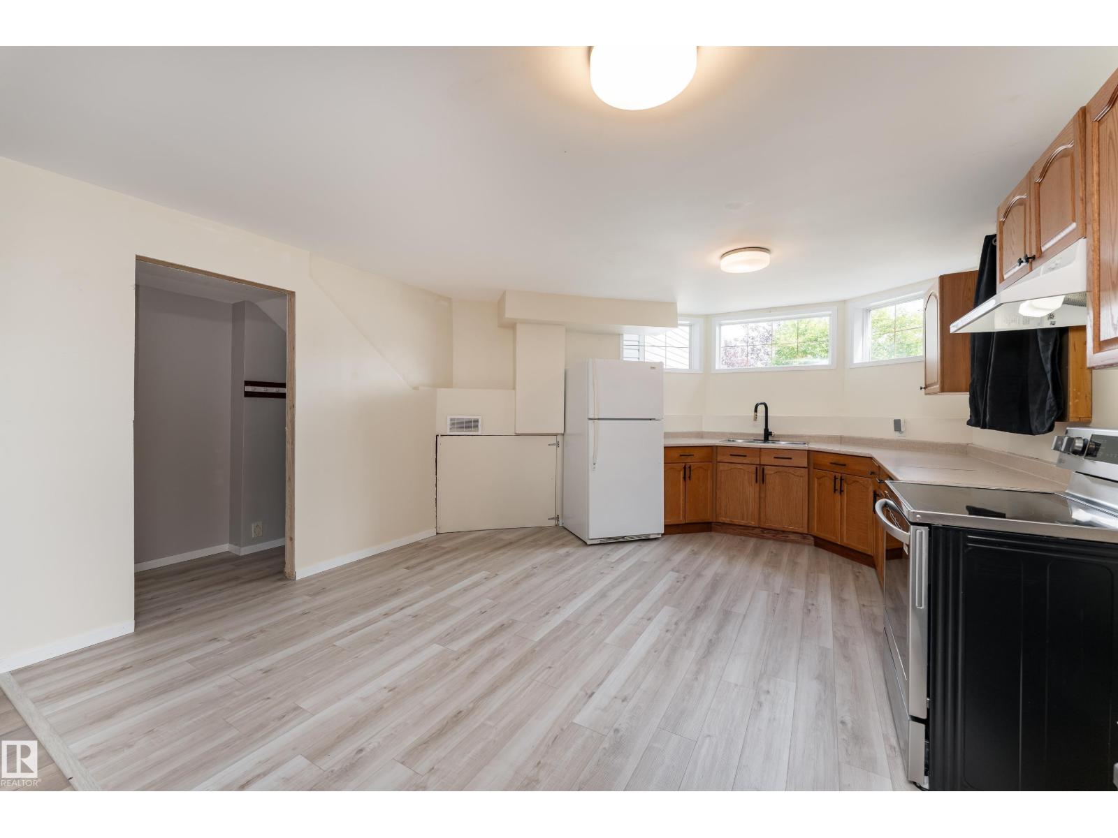 14120 129 ST NW - 39
