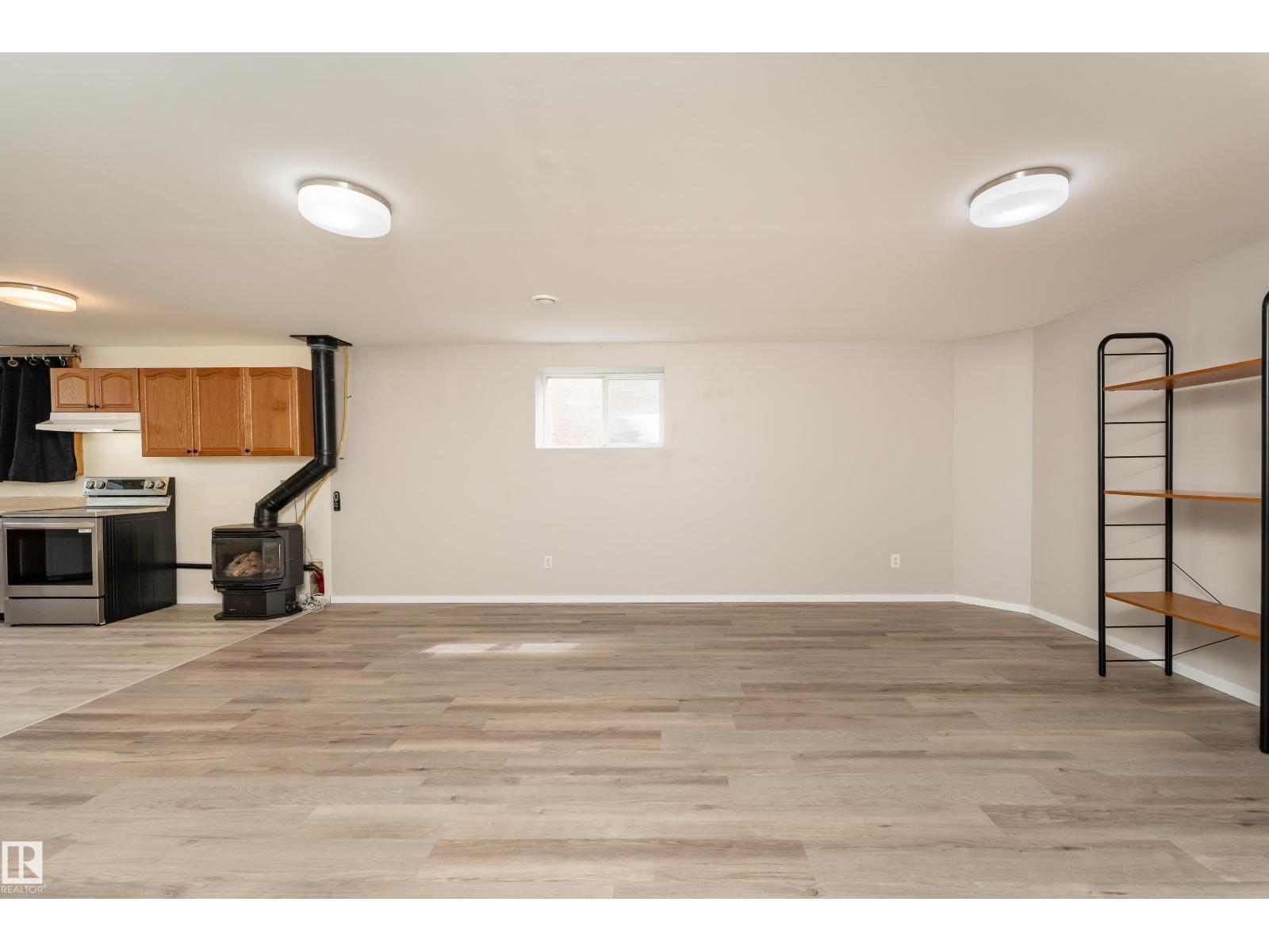 14120 129 ST NW - 40