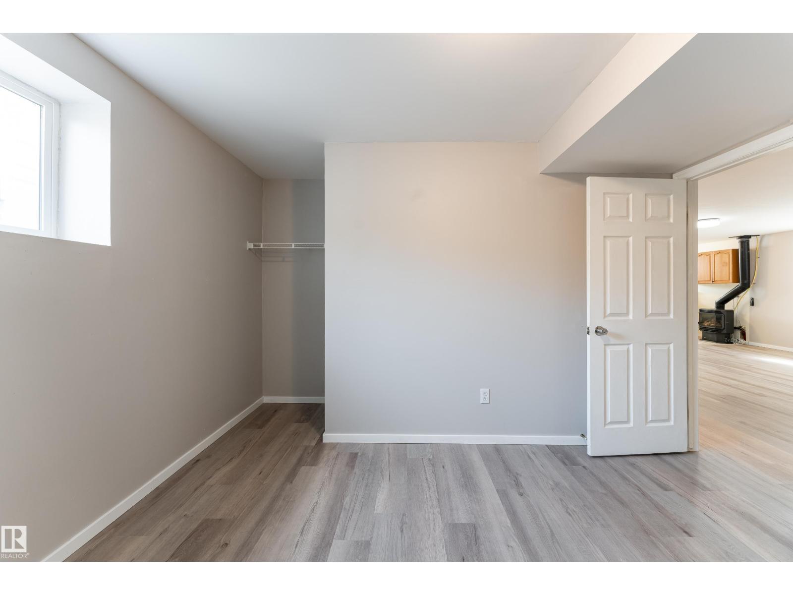 14120 129 ST NW - 43