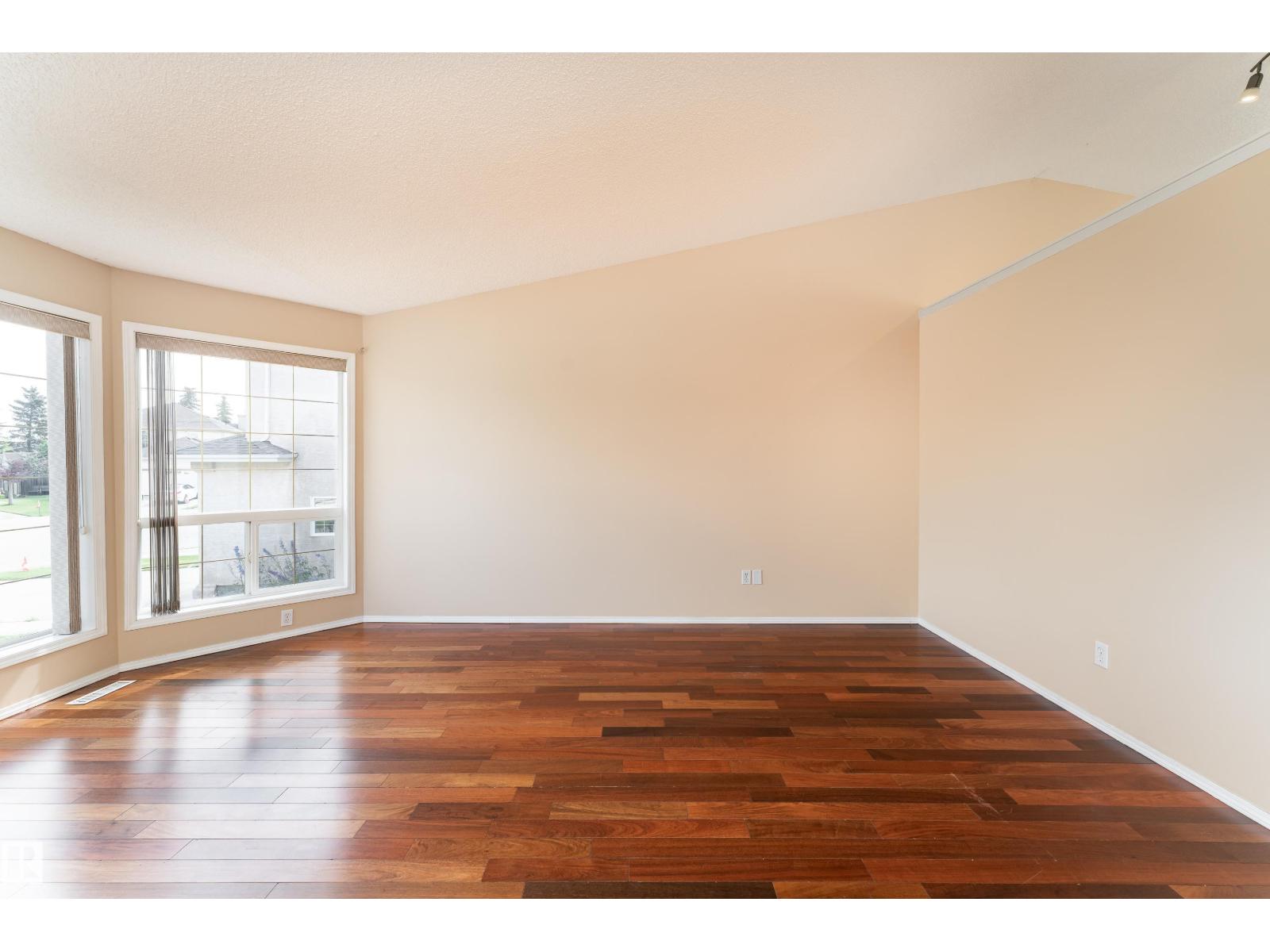 14120 129 ST NW - 6