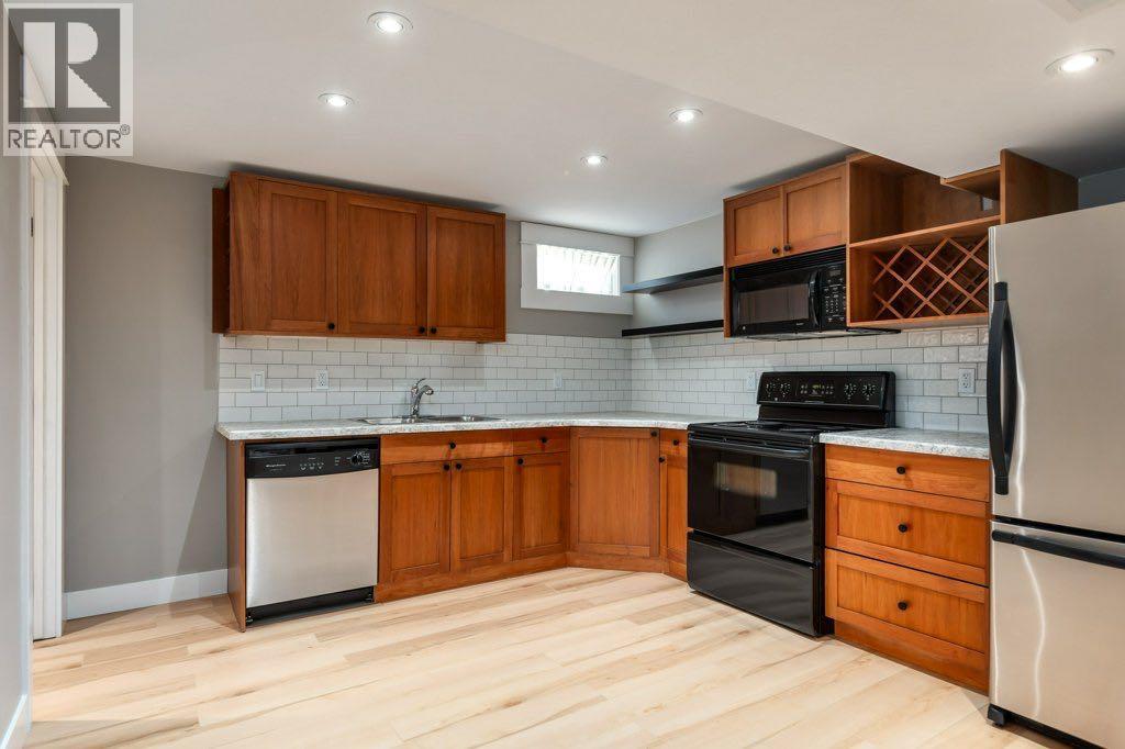 9504 3 Street SE - 21