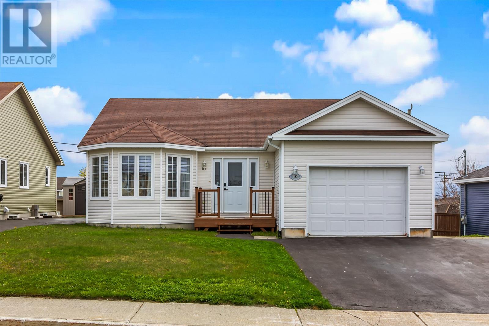 185 Elizabeth Drive - 1