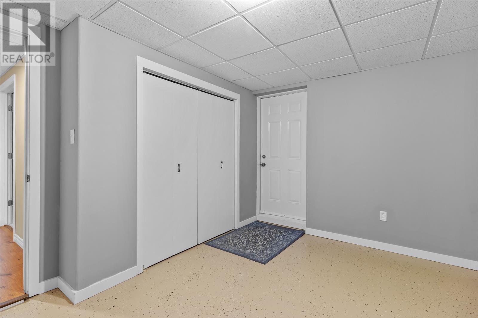 185 Elizabeth Drive - 20