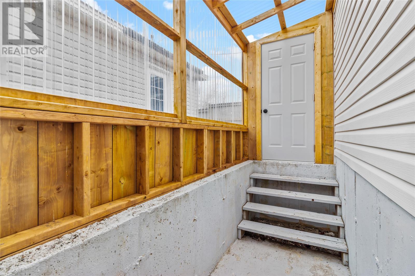 185 Elizabeth Drive - 26